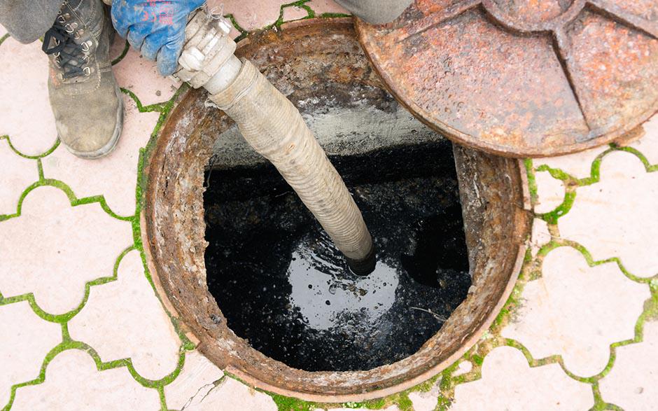 comment déboucher une canalisation Vert-Saint-Denis